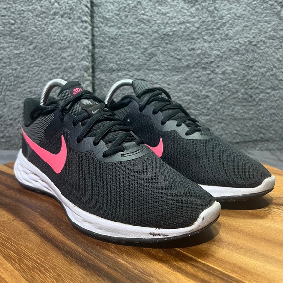 Nike Revolution 6 Women's Black Pink Running Athletic Shoes Sneakers Size 9 - Picture 2 of 13